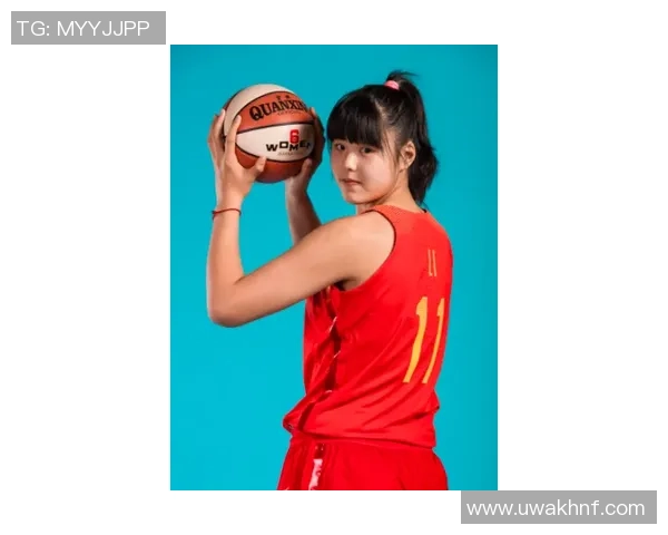 黄丽专访:从青涩少女到篮球女将的奋斗与成长之路